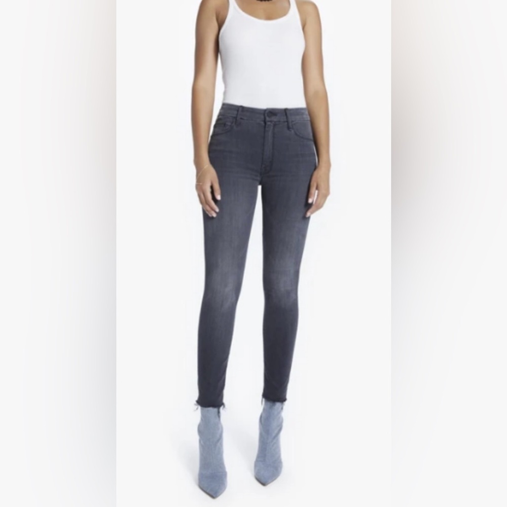 Mother High Waisted Looker Ankle Fray Size 24 NWT